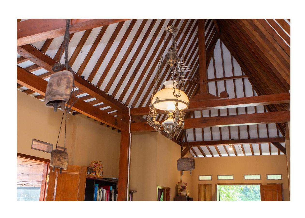 Gasthaus Sanggar Pantcha Indra Kemuning Exterior foto