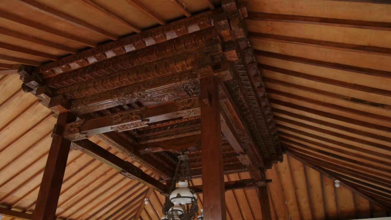 Gasthaus Sanggar Pantcha Indra Kemuning Exterior foto